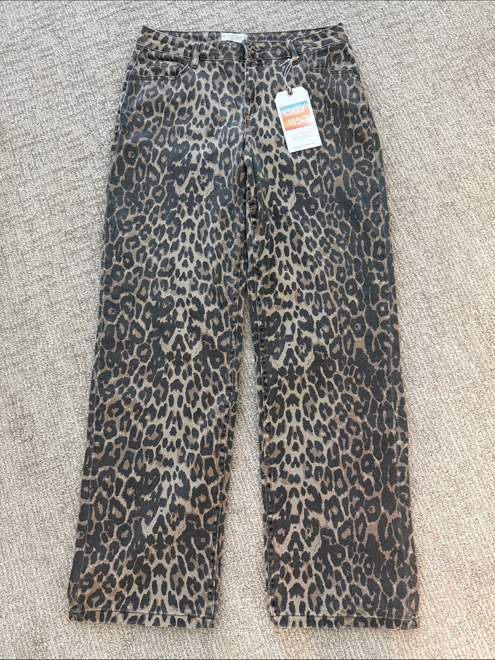 Cali 1850 Leopard Print wide leg mid-rise jeans